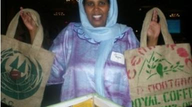 Somali Refugees Succeed with Dean's Beans!